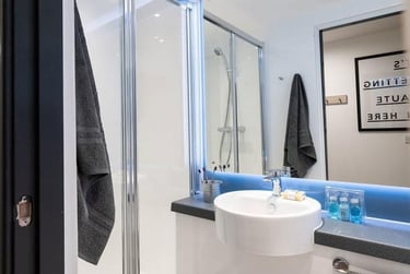 1 bed flat, Rockingham Street, Devonshire Green, Sheffield, S14WB - Image 2